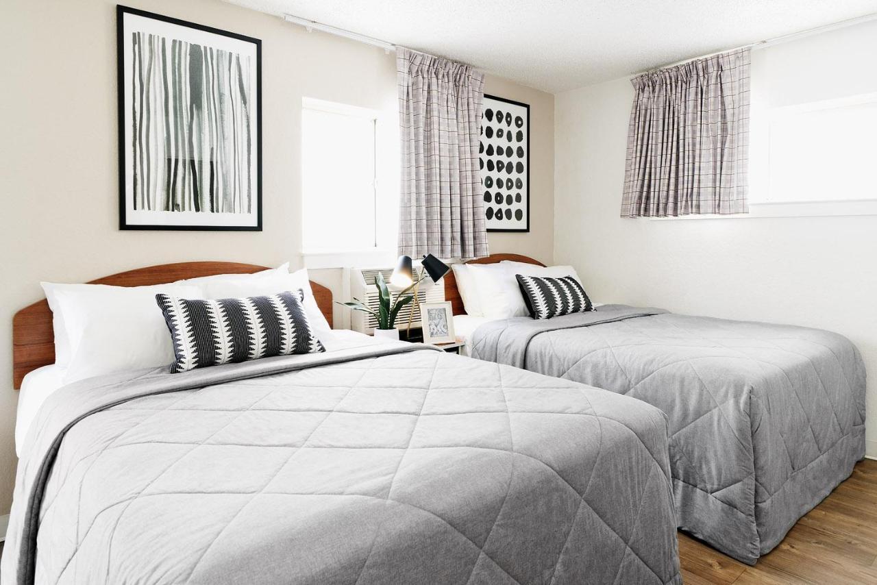 Intown Suites Extended Stay San Antonio Tx - Airport Eksteriør bilde
