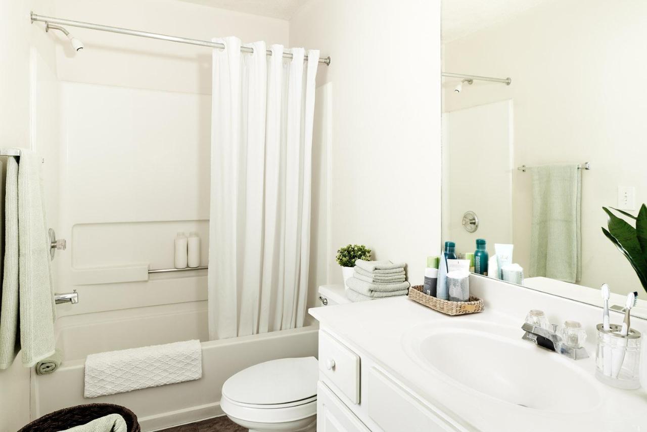 Intown Suites Extended Stay San Antonio Tx - Airport Eksteriør bilde